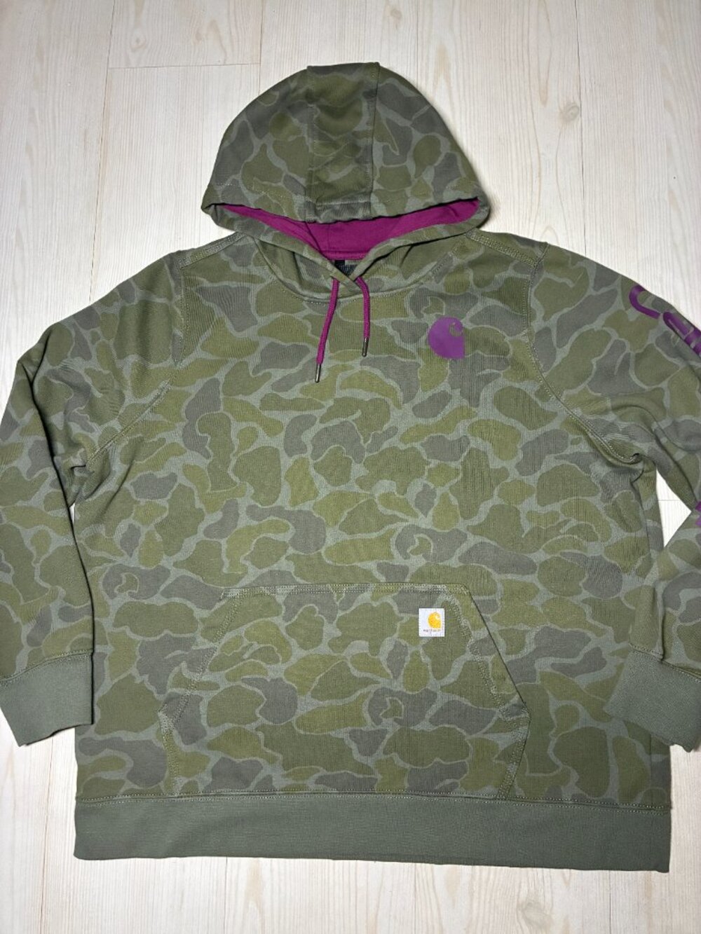 Carhartt Women's XL Hoodie Camo Relaxed Fit Logo Sleeve Graphic Sweatshirt